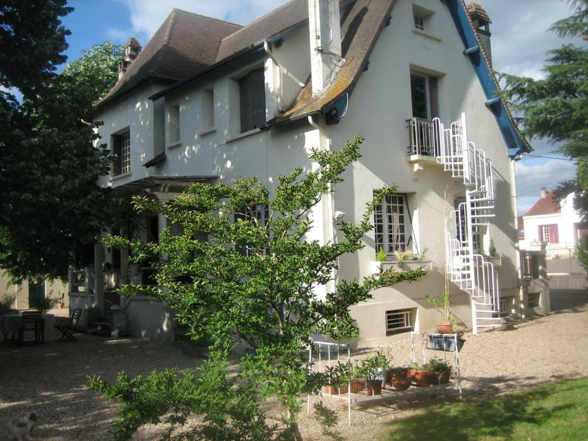 Villa Philis Бержерак Екстериор снимка